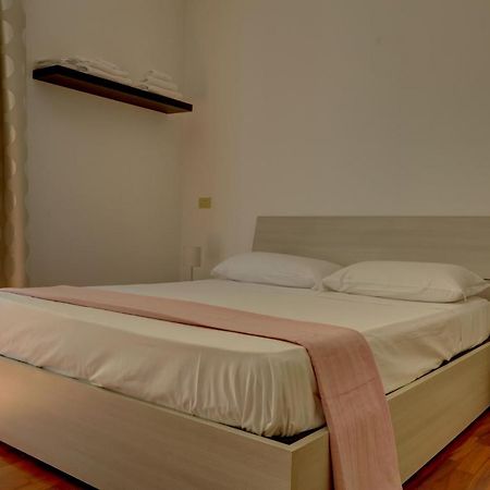 Colosseo Apt Mecenate 77 - Home And More Rome Exterior photo